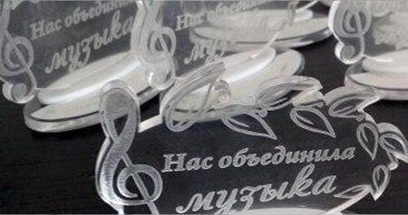 Статуэтки